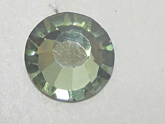 12pcs. 48ss CRYSTAL GREEN FLARE (viva) FLATBACK PRECIOSA Rhinestones